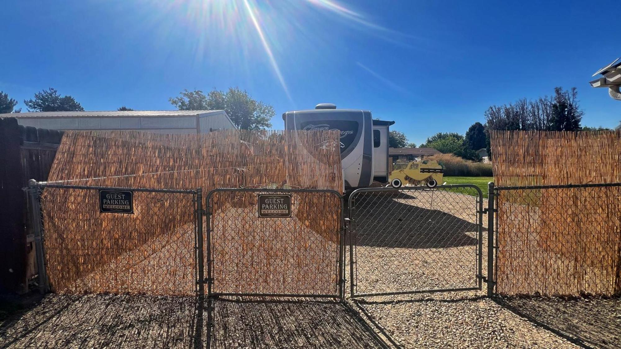 Luxury Glamping Near Idaho Event Center In Nampa Apartment Exterior photo